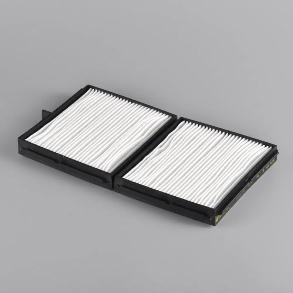 Lọc gió cabin động cơ P500268 Donaldson